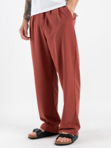 ESTASI Pantalone regular leggero con gamba larga ed elastico in vita YAMAL Ruggine (3)