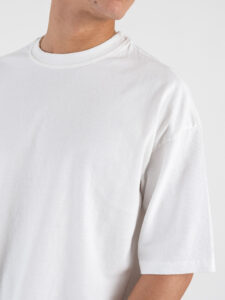 ESTASI T-shirt regular box fit TERRA Bianco (5)