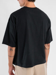 ESTASI T-shirt regular box fit TERRA Nero (1)