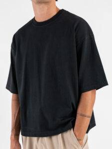 ESTASI T-shirt regular box fit TERRA Nero (3)