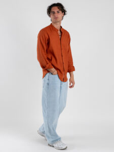 GIANNI LUPO Camicia basica in lino con collo coreana GL7620S Rust (1)