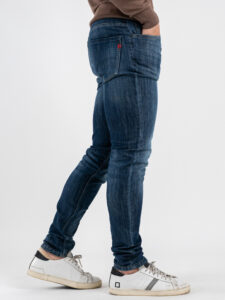 OVER-D Jeans slim azzurro senza rotture D12 Azzurro (5)