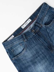 OVER-D Jeans slim azzurro senza rotture D12 Azzurro (8)