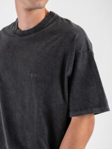 SUPERCULTURE T-shirt boxy fit con ricamo A1153 Nero (1)