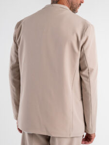 Abito regular leggero in poliviscosa con Giacca un bottone + Pantalone cropped TKN028 Cammello (6)