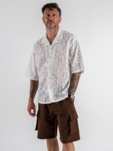 Camicia con collo a V mezza manica in fantasia traforata L815262 White (2)