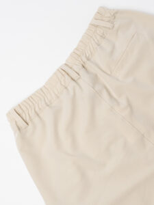 ESTASI Bermuda leggero con gamba larga ed elastico in vita YAMAL Beige (3)