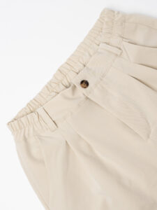 ESTASI Bermuda leggero con gamba larga ed elastico in vita YAMAL Beige (4)