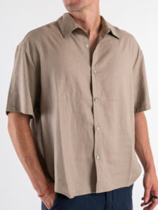 ESTASI Camicia regular in misto lino con colletto VALVERDE Fango (3)