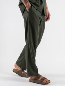 Coordinato Giacchetta over un petto e mezzo+Pantalone morbido ZH322 Verde Militare (1)