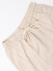 ESTASI Pantalaccio cropped in lino con coulisse in vita SAMSARA Beige (2)
