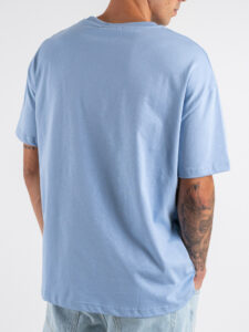 ESTASI T-shirt regular in cotone con spalla scesa SOLE Celeste (1)