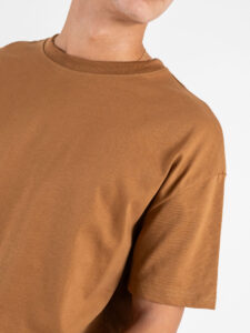 ESTASI T-shirt regular in cotone con spalla scesa SOLE TabaccoESTASI T-shirt regular in cotone con spalla scesa SOLE Tabacco (4)