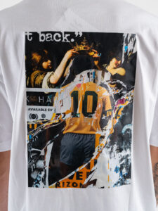 INDEPENDENT REPUBLIC T-shirt boxy fit con stampa FOOTBALL KING Bianca (4)