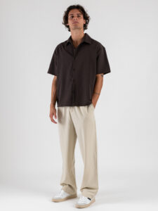 ESTASI Camicia regular in poliviscosa con MM con colletto YAMALSANE’ Cioccolato (2)