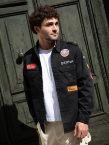 BERNA Camicia Boy Scout con patch 252258 Nero (1)
