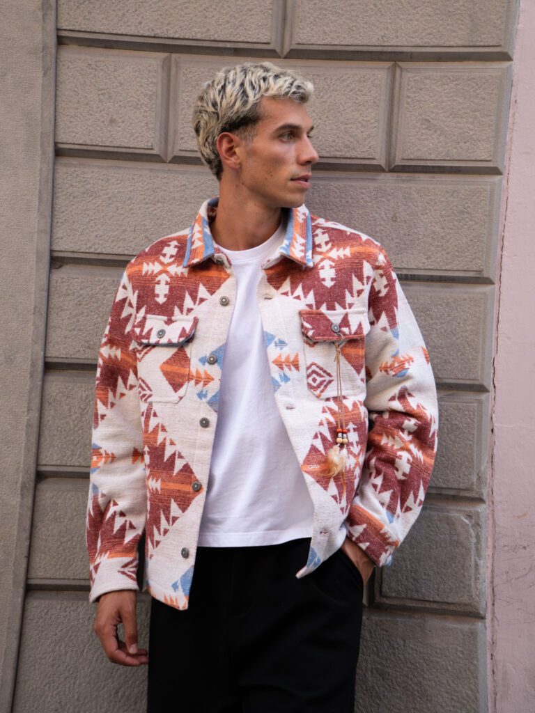 BERNA Giacchetta in fantasia azteca con ciondolo 252291 ArancioCeleste 6 Outfit