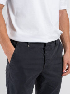 BERNA Pantalone chinos in cotone 252099 Asfalto (2)