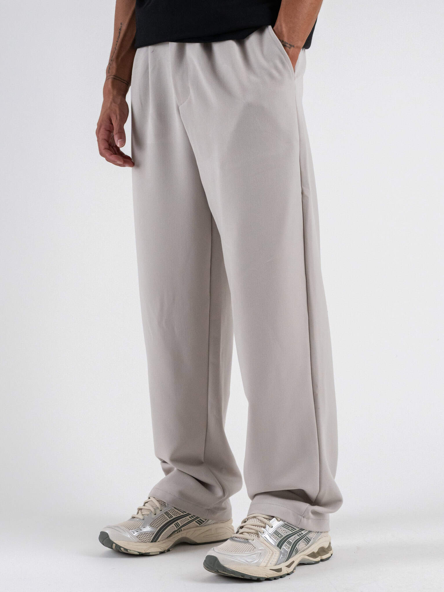 ESTASI Pantalone regular invernale in poliviscosa con gamba larga ed elastico in vita YAMAL INV Beige