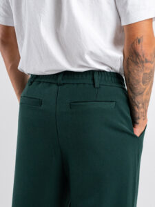 ESTASI Pantalone regular invernale con gamba larga ed elastico in vita YAMAL INV Bosco (8)