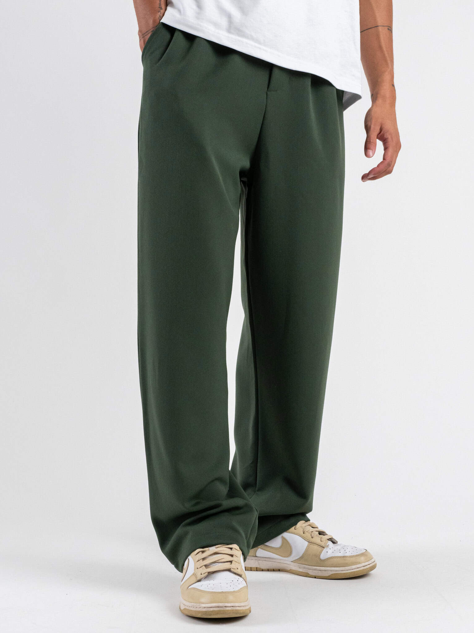 ESTASI Pantalone regular invernale in poliviscosa con gamba larga ed elastico in vita YAMAL INV Militare