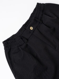 ESTASI Pantalone regular invernale con gamba larga ed elastico in vita YAMAL INV Nero (2)