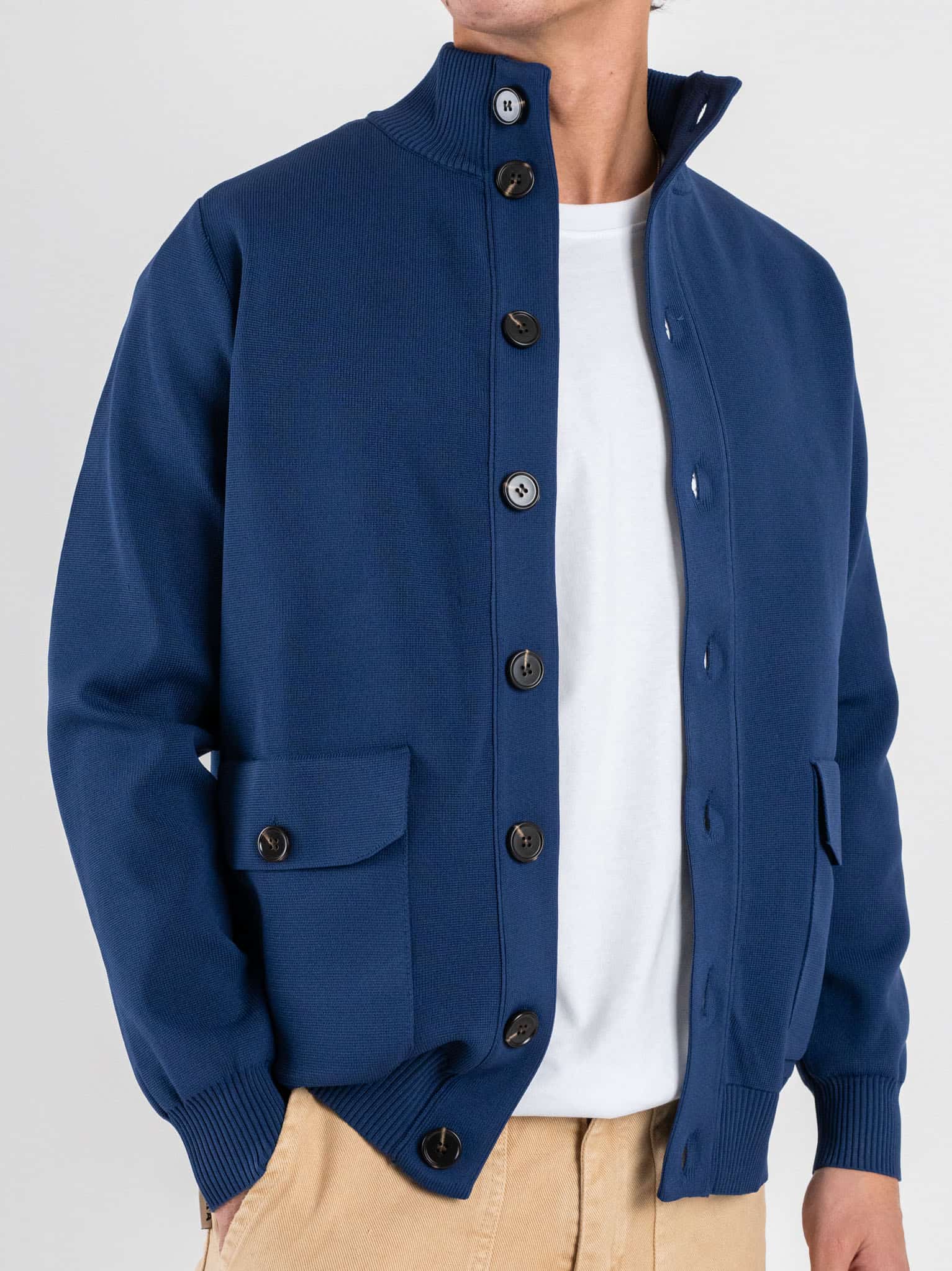 OVER-D Cardigan bottoni e collo alto con tasche a toppa OE1F2W5M91