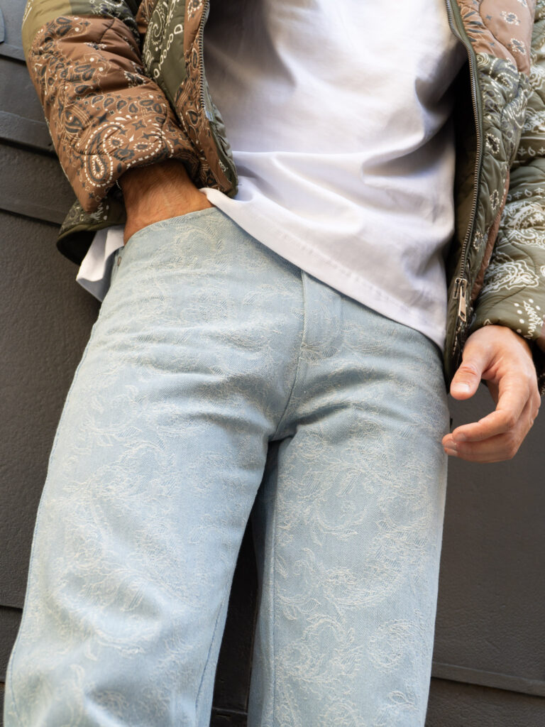 PXP Jeans con ricami loose 2544015 Azzurro Chiaro Outfit