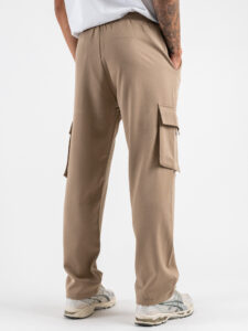 Pantalone a gamba morbida con coulisse in vita e tasconi laterali 3401 Beige (5)
