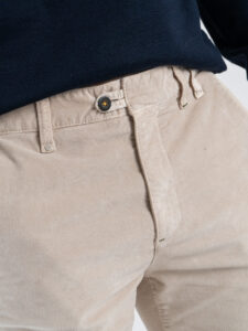BL11 Pantalone chinos basico autunno:inverno in velluto liscio 10BL07 Crema5
