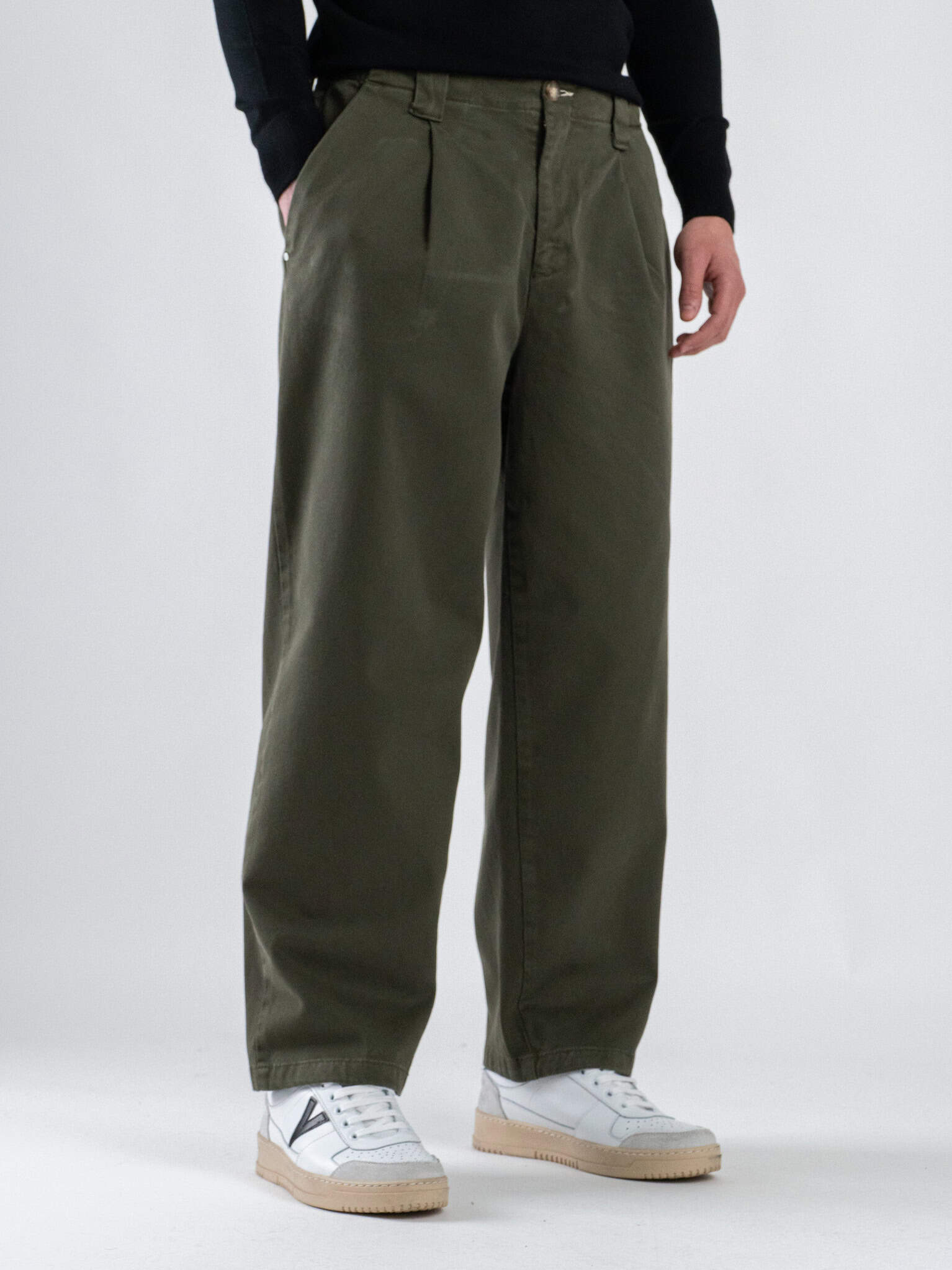 BL11 Pantalone comodo in cotone modello japan 05BL2573162 Militare