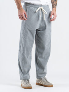 Coordinato in velluto a costine con camicia a manica lunga + pantalone over con coulisse 626 Grigio (6)