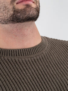 ESTASI Maglione girocollo costa inglese ALCARAZ Fango (5)