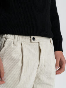 ESTASI Pantalone in velluto con gamba morbida ed elastico in vita SANE’ Panna3