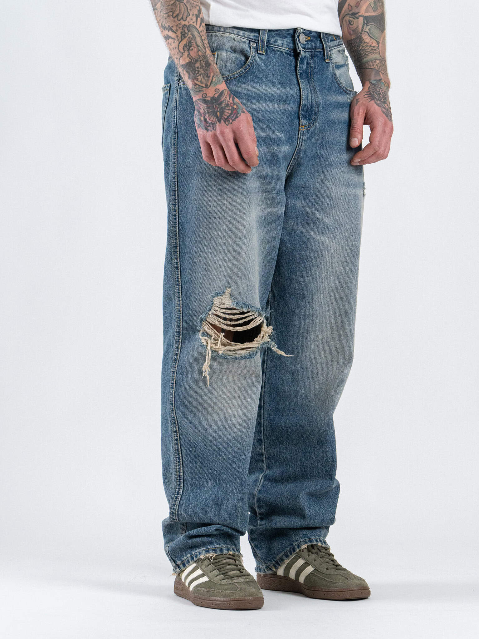 ESTASI Jeans baggy fit slavato con rotture RONALDINHO Medium Blue