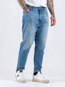 ESTASI Jeans carrot fit senza rotture FIGO Medium Blue (2)