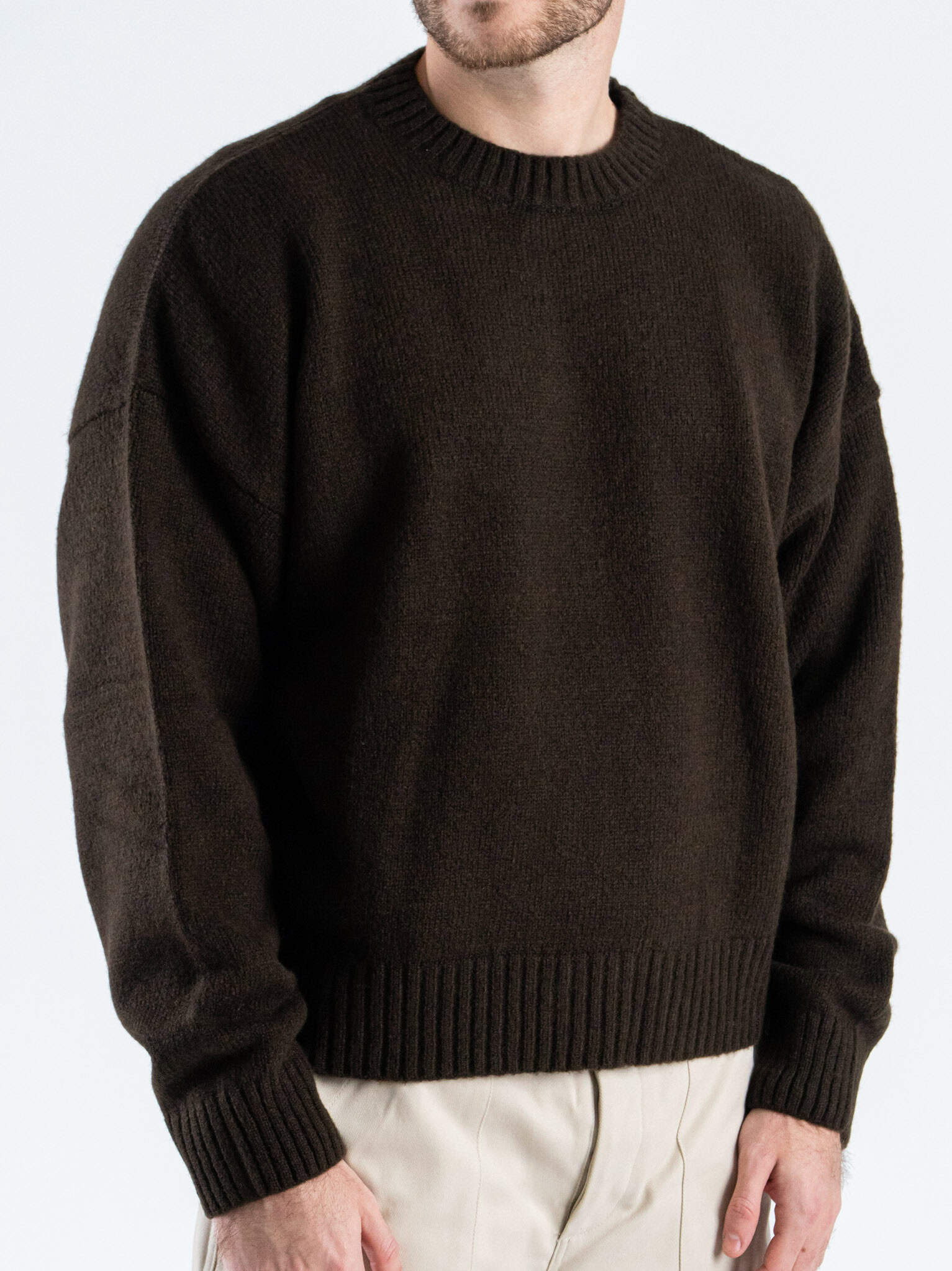 ESTASI Maglione girocollo crop misto lana FEDERER Moro