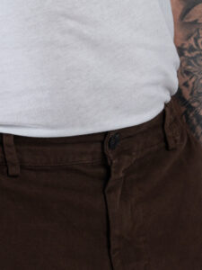 ESTASI Pantalone loose fit in cotone con elastico in vita BAGGIO Cioccolato (4)