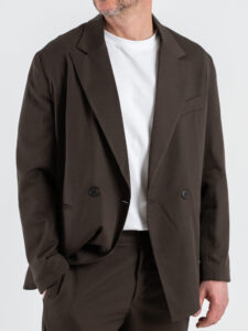 Abito intero regular con giacca over a un petto e mezzo + Pantalone gamba larga BARI Cioccolato (7)