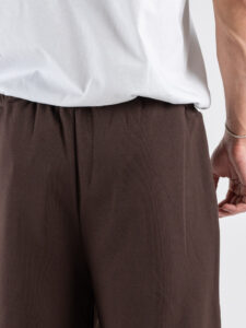 BERNA Pantalone tuta over in cotone leggero a palazzo 261056 Moro (6)