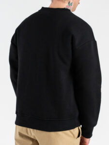 BL11 Felpa regular girocollo con stampa ST.MORITZ Nero (5)