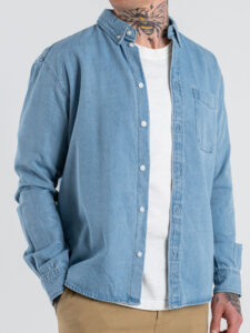 ONLY&SONS Camicia comoda di jeans in cotone con tasca ORSON 22036600 Light Blue Denim (3)