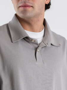 Polo over croppata in cotone con colletto e bottoni HM Ferro (3)