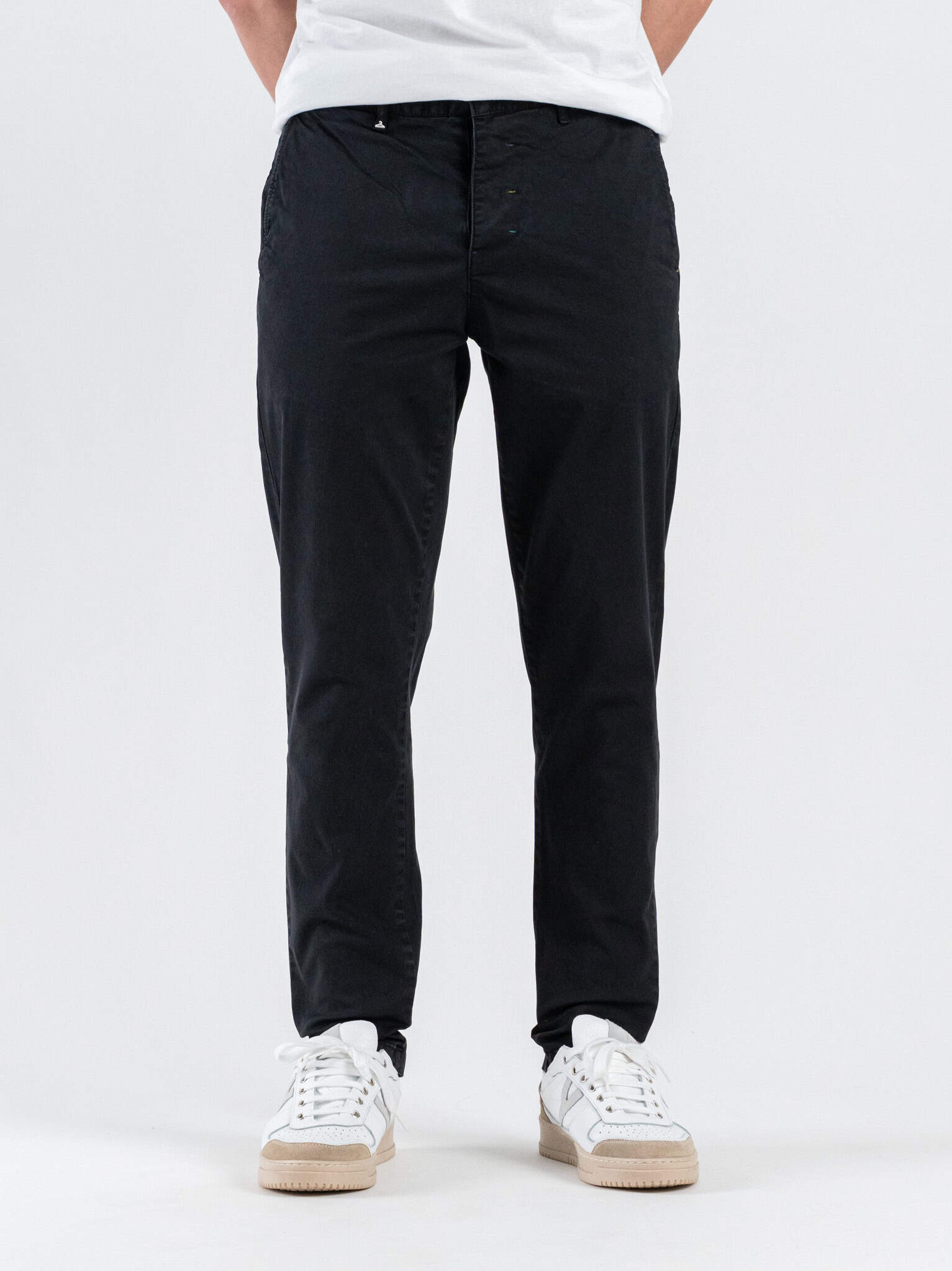 BERNA Pantalone slim chinos in cotone 261297 Nero