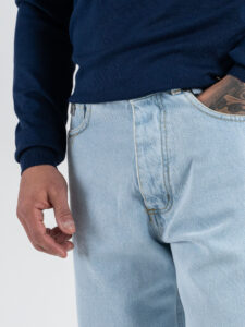BL11 Jeans loose fit basico 46BLK05530 Azzurro chiaro (5)