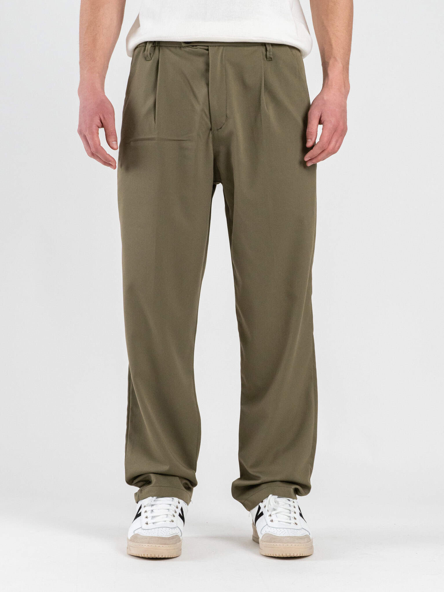 ESTASI Pantalone leggero con gamba morbida ed elastico in vita SANE' EST Salvia