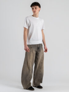 Jeans balloon con slavature sabbiate e cuciture in evidenza 537 Black (1)