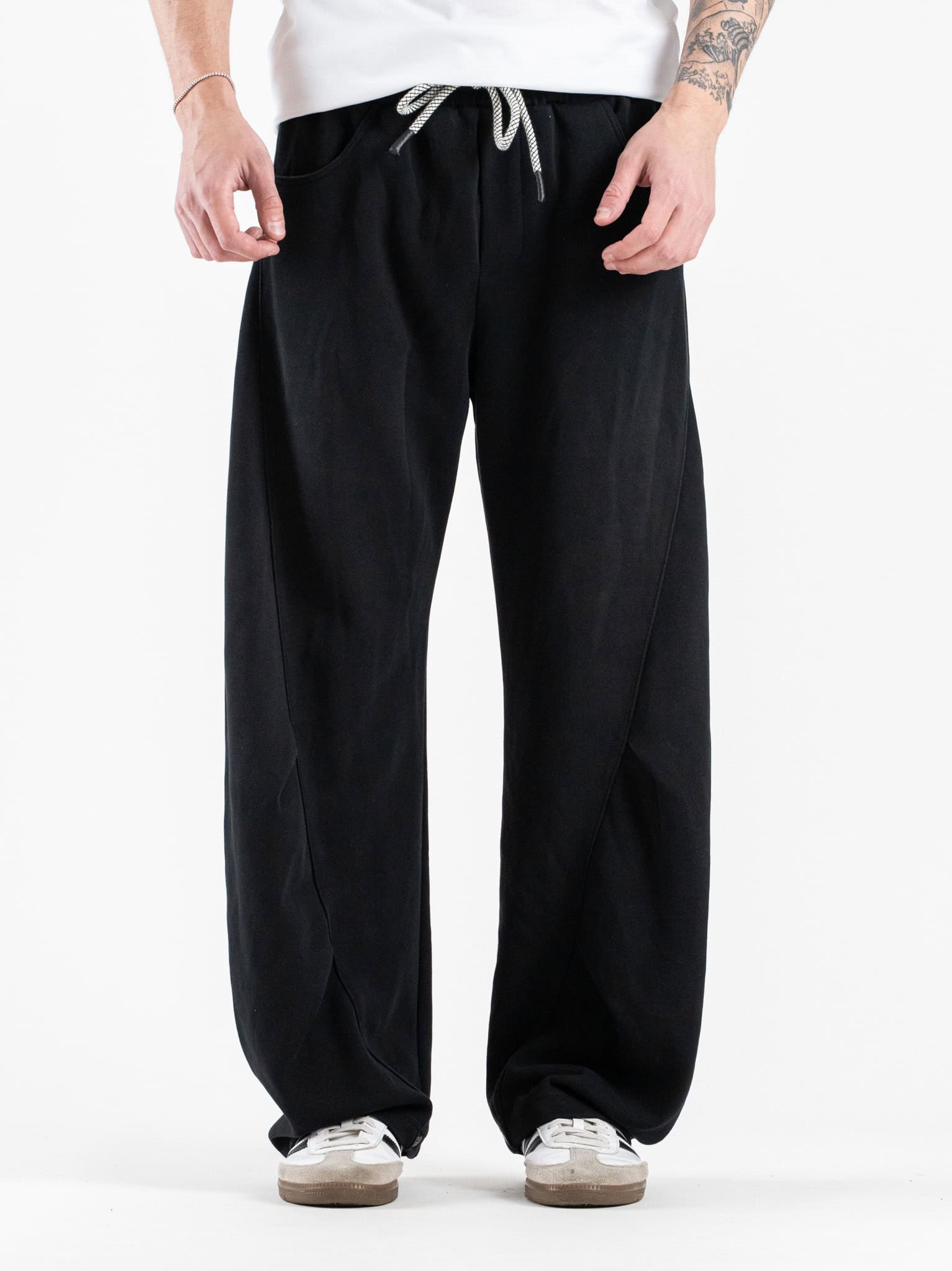 Pantalone tuta balloon leggero sfumato con coulisse e bottone sul fondo 76122 Black