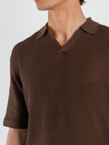 SEINSE Polo regular traforata con collo a V ME3203SS Moka (3)