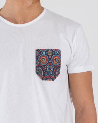 V2 T-shirt basica con taschino fantasia boho TUBIT7 Bianca